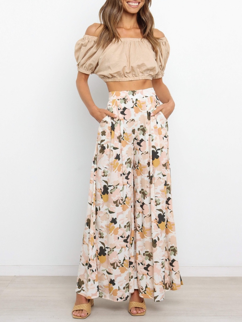 Petal & Pup Lessie Pants in Blush Floral Wide Leg High Waisted Size 0 - Picture 1 of 9